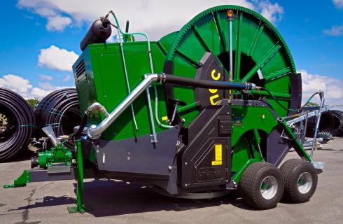 Hose-reels with pump unit of Master Range MDT82 MP series with soundproofing system